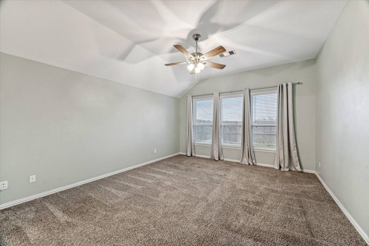 Apartment for rent at 142 Dina Lane #142, Montgomery, TX 77356