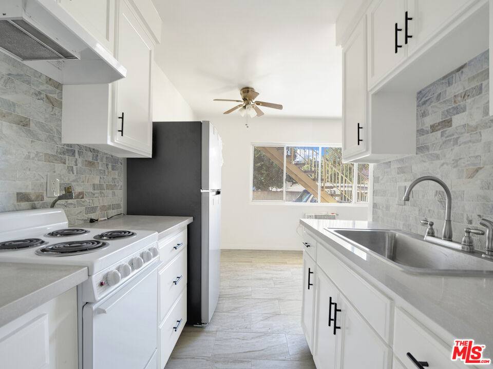 Apartment for rent at 7228 Allott Ave #3, Van Nuys, CA 91405