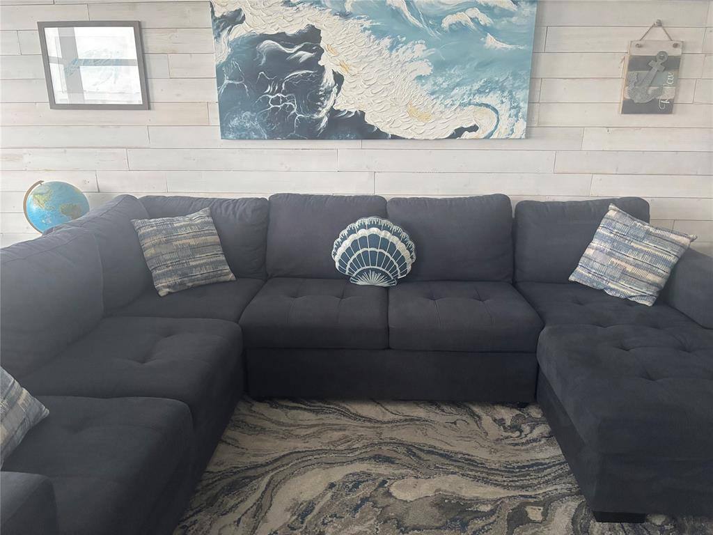 Apartment for rent at 1370 S Ocean Blvd #1005, Pompano Beach, FL 33062
