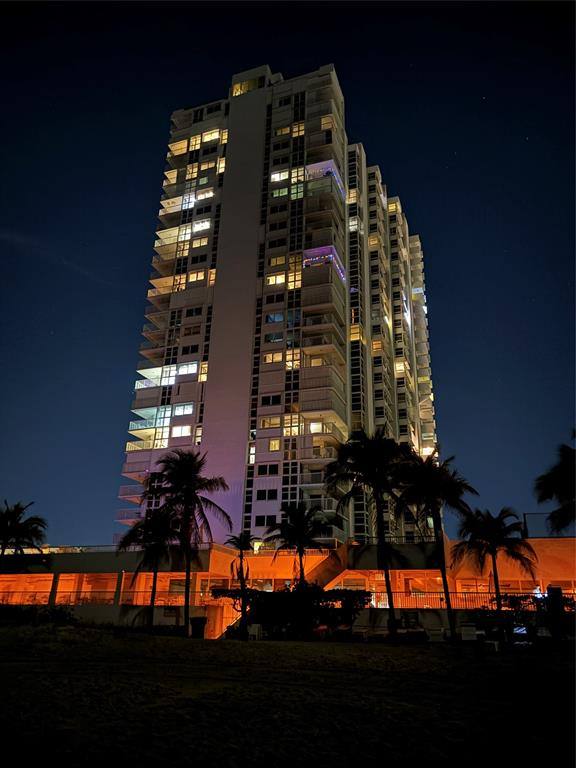 Apartment for rent at 1370 S Ocean Blvd #1005, Pompano Beach, FL 33062