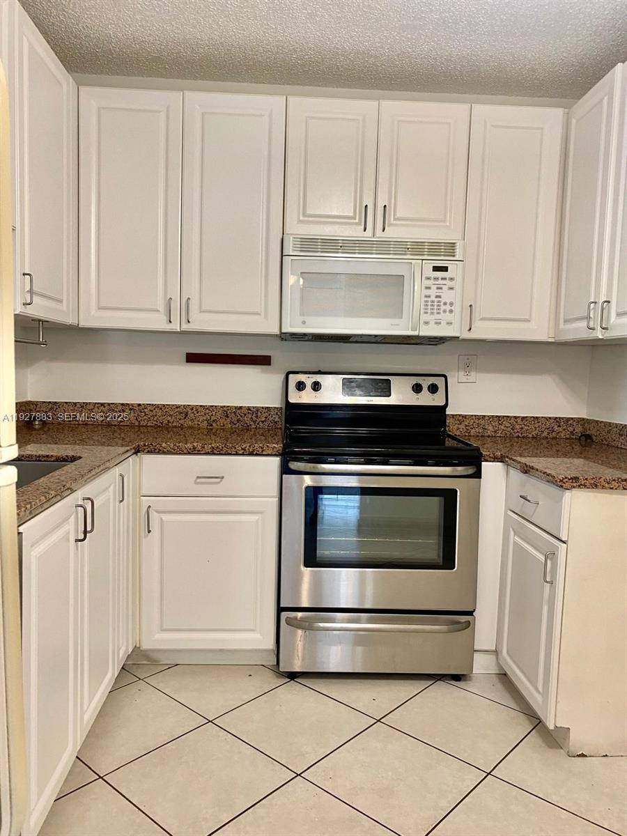 Apartment for rent at 1800 SW 81st Ave #1302, Pompano Beach, FL 33068