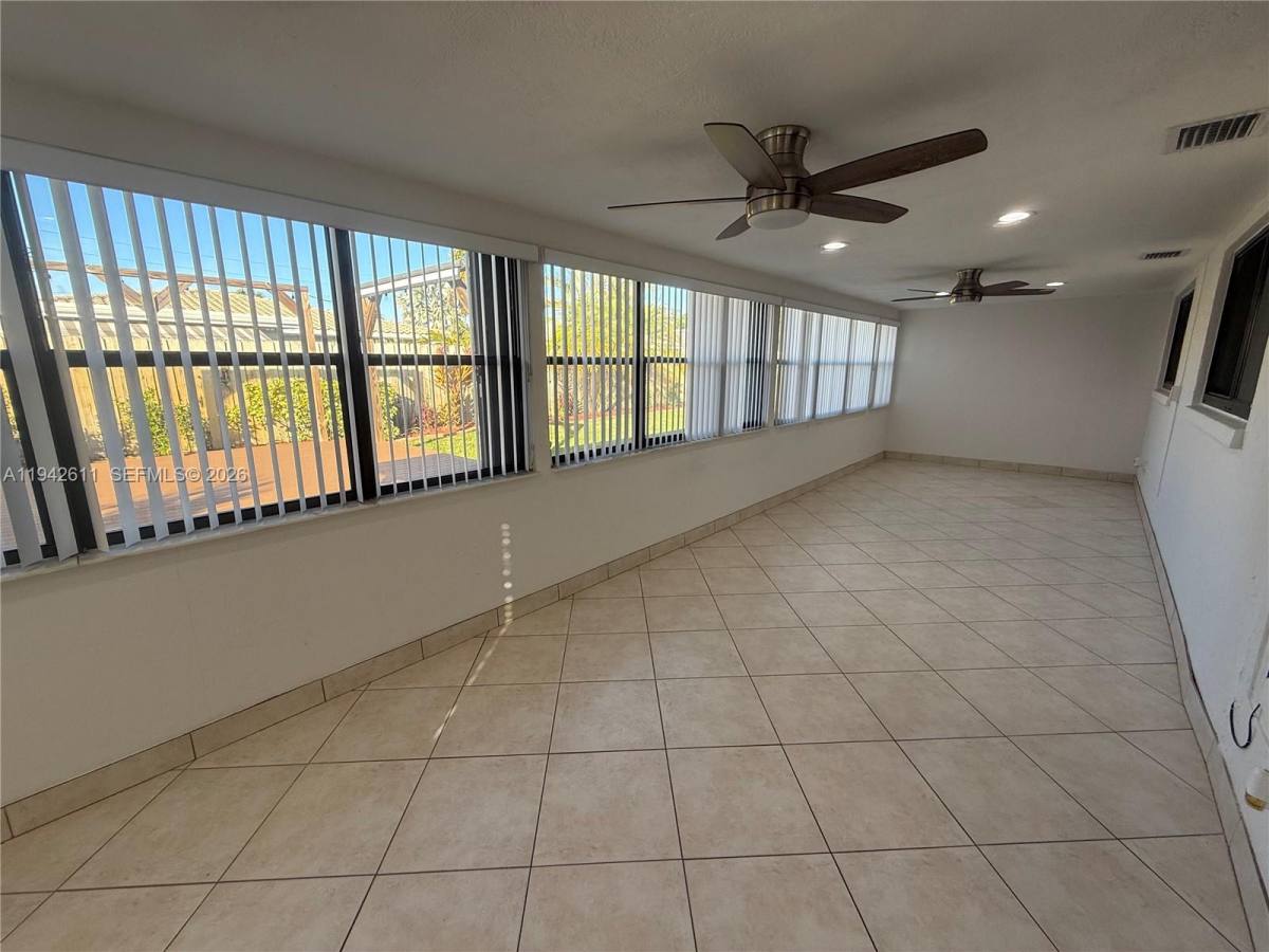 Apartment for rent at 1721 NE 48th Court, Fort Lauderdale, FL 33334