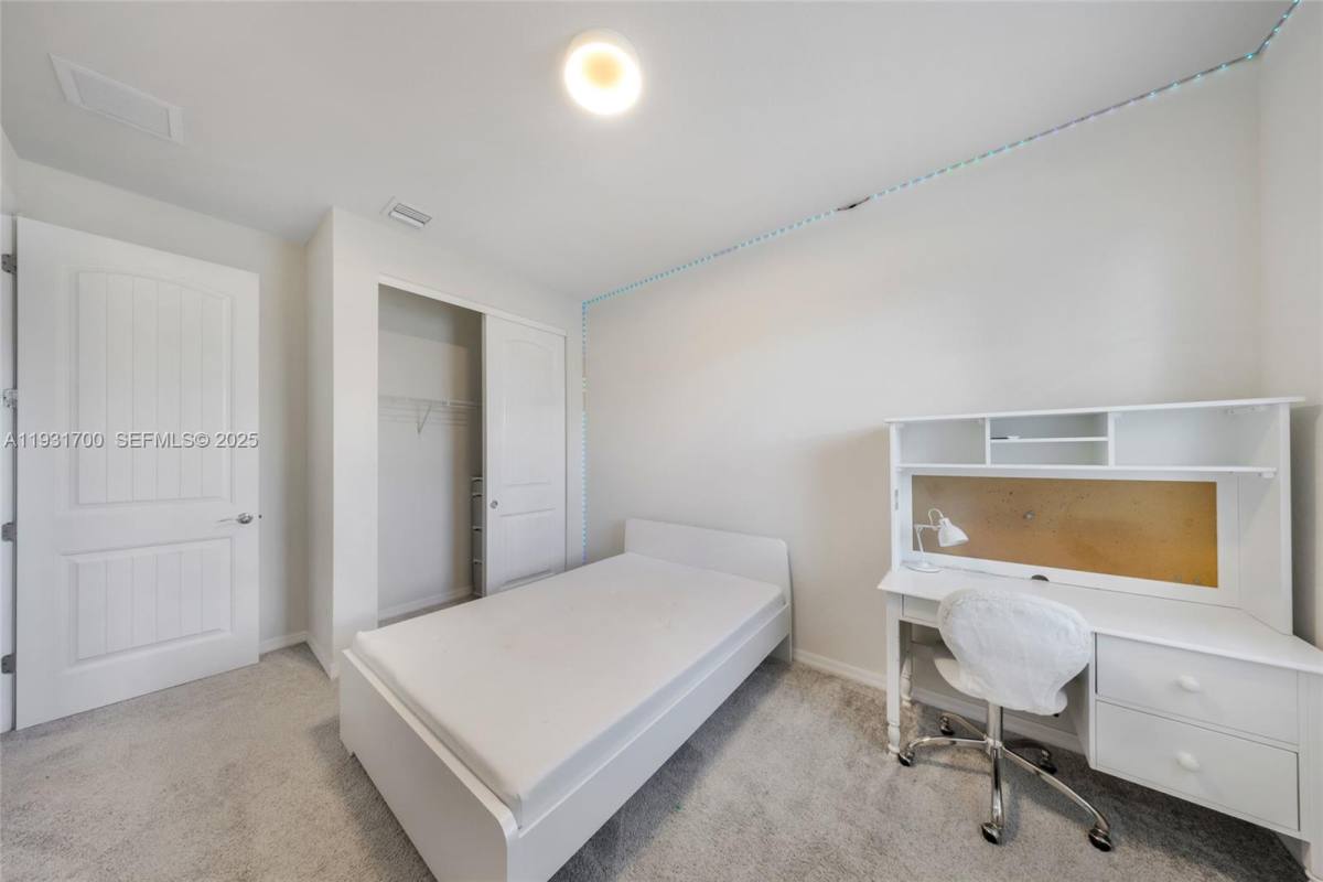 Townhouse for rent at 5110 Eucalyptus Dr #3, Hollywood, FL 33021