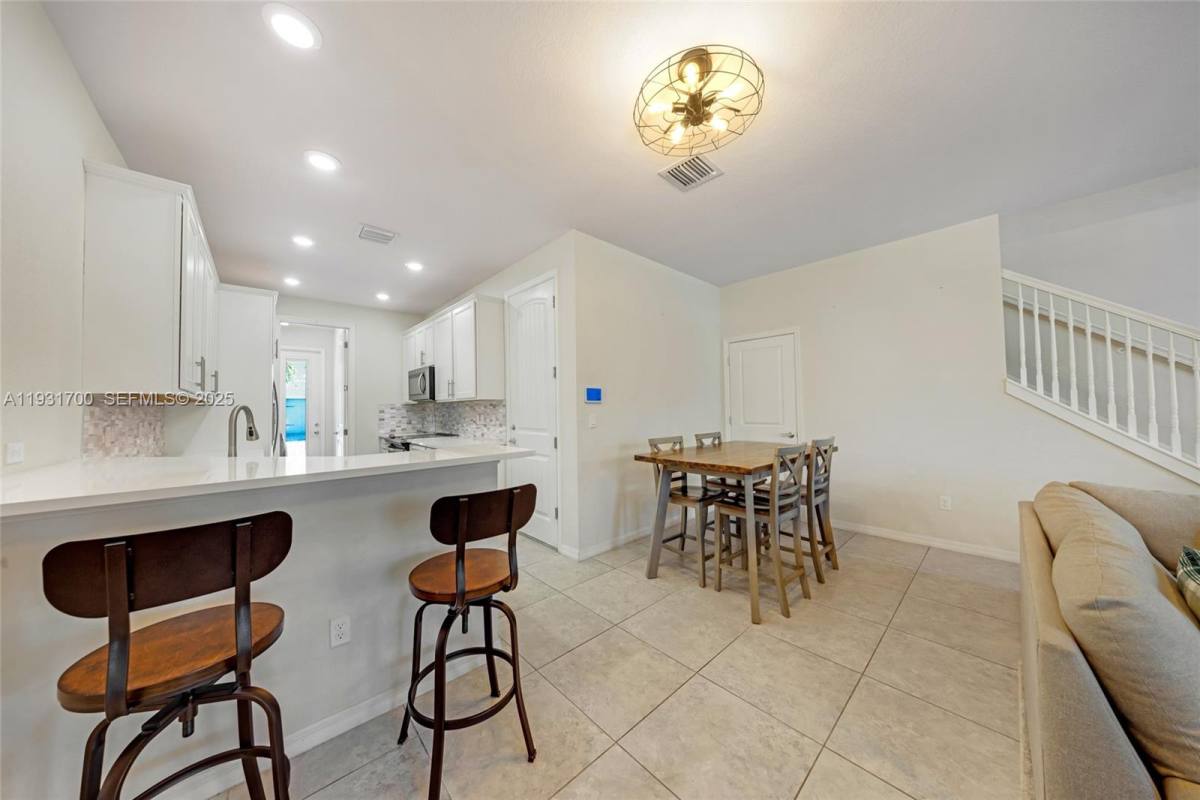 Townhouse for rent at 5110 Eucalyptus Dr #3, Hollywood, FL 33021