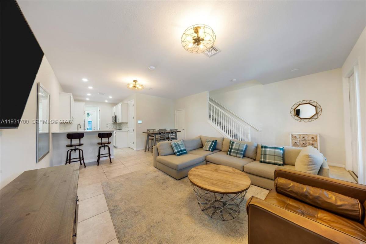 Townhouse for rent at 5110 Eucalyptus Dr #3, Hollywood, FL 33021