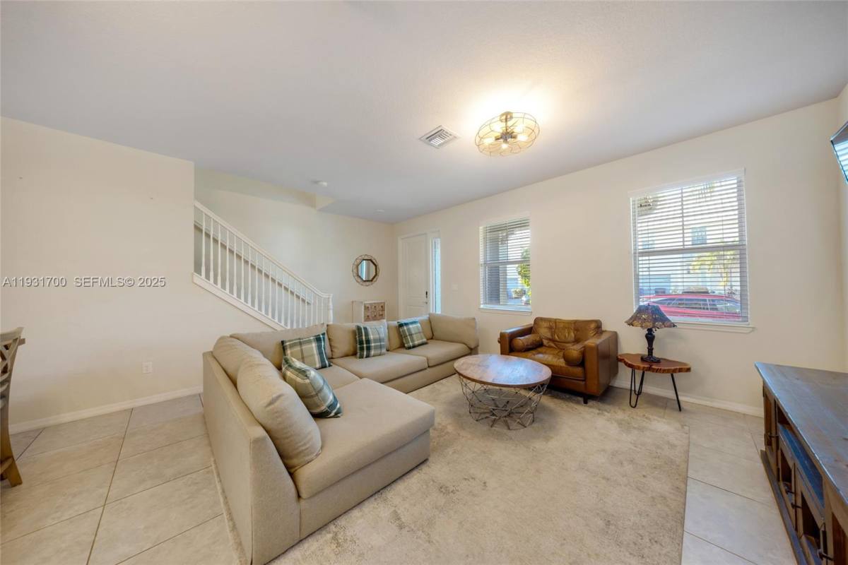 Townhouse for rent at 5110 Eucalyptus Dr #3, Hollywood, FL 33021