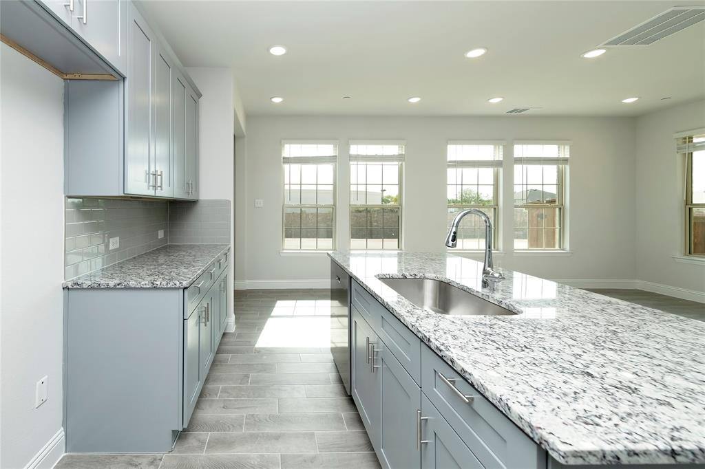 Townhouse for rent at 1068 Keswick Dr, Allen, TX 75002