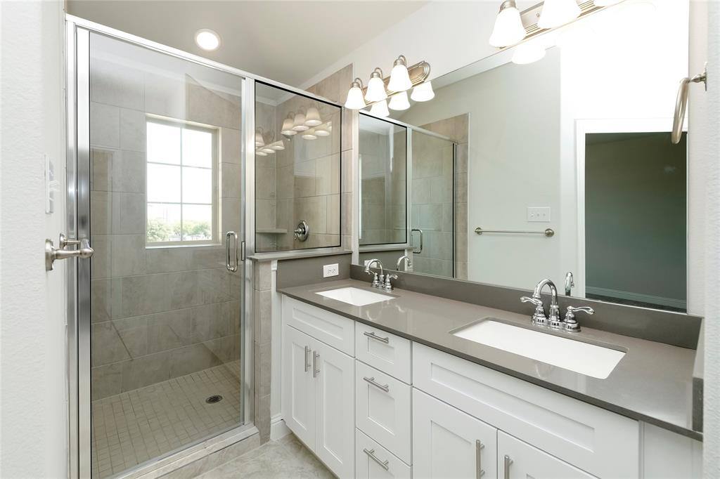 Townhouse for rent at 1068 Keswick Dr, Allen, TX 75002