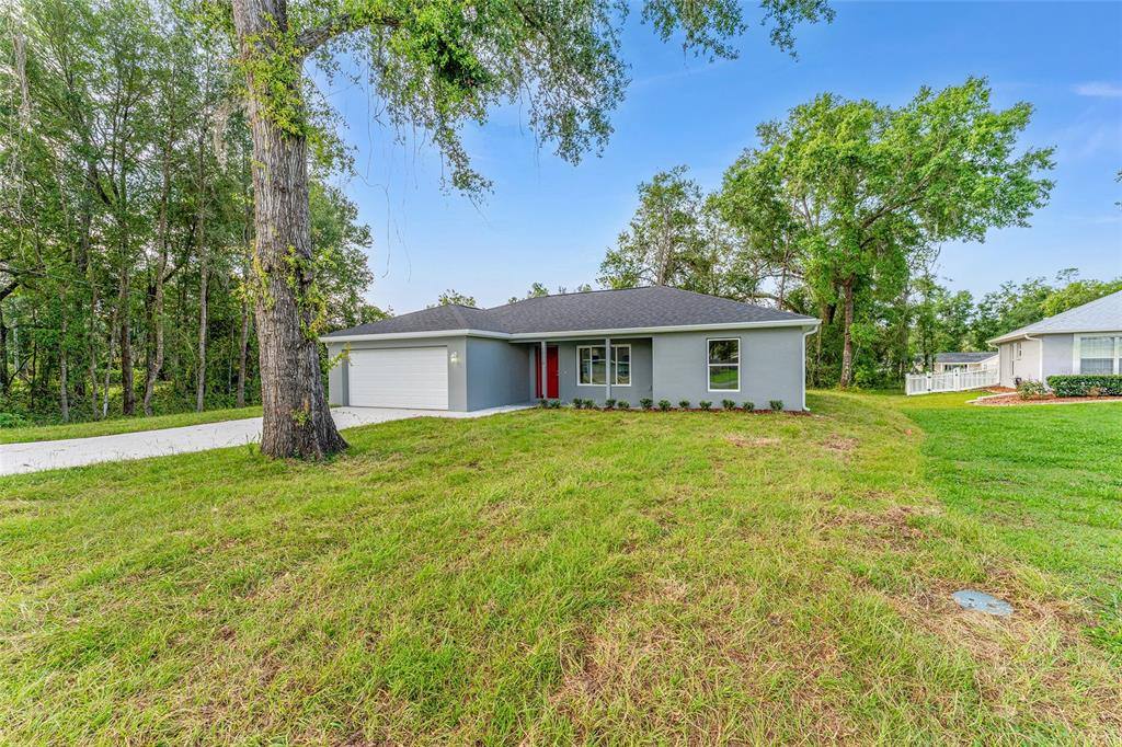 Apartment for rent at 13119 NE 7th Loop, Silver Springs, FL 34488