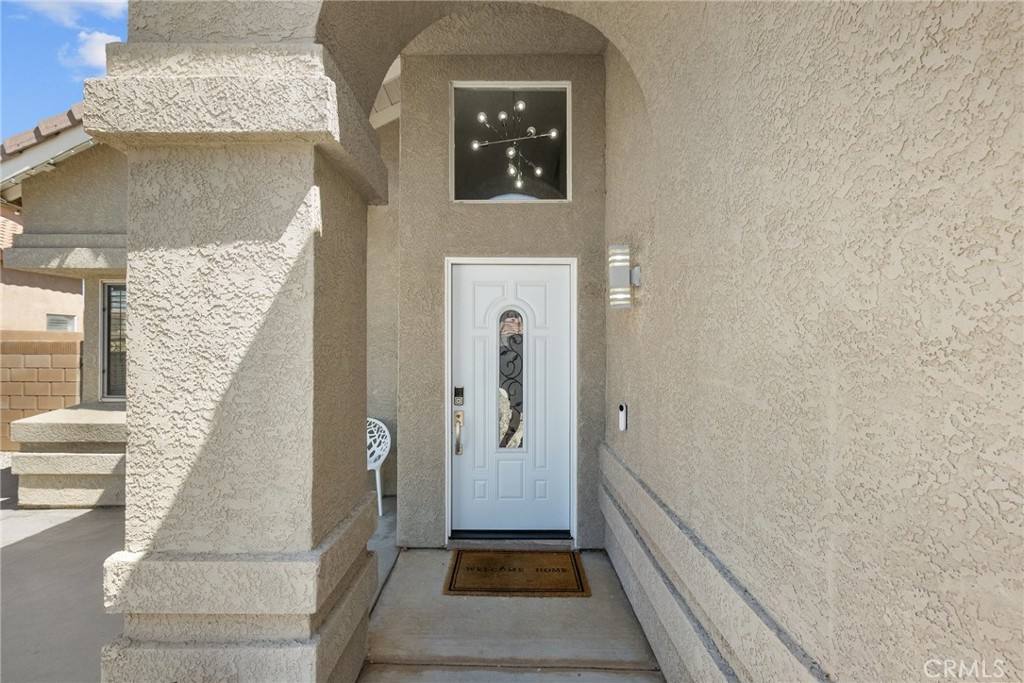 Apartment for rent at 4325 Serene Ave, Lancaster, CA 93536