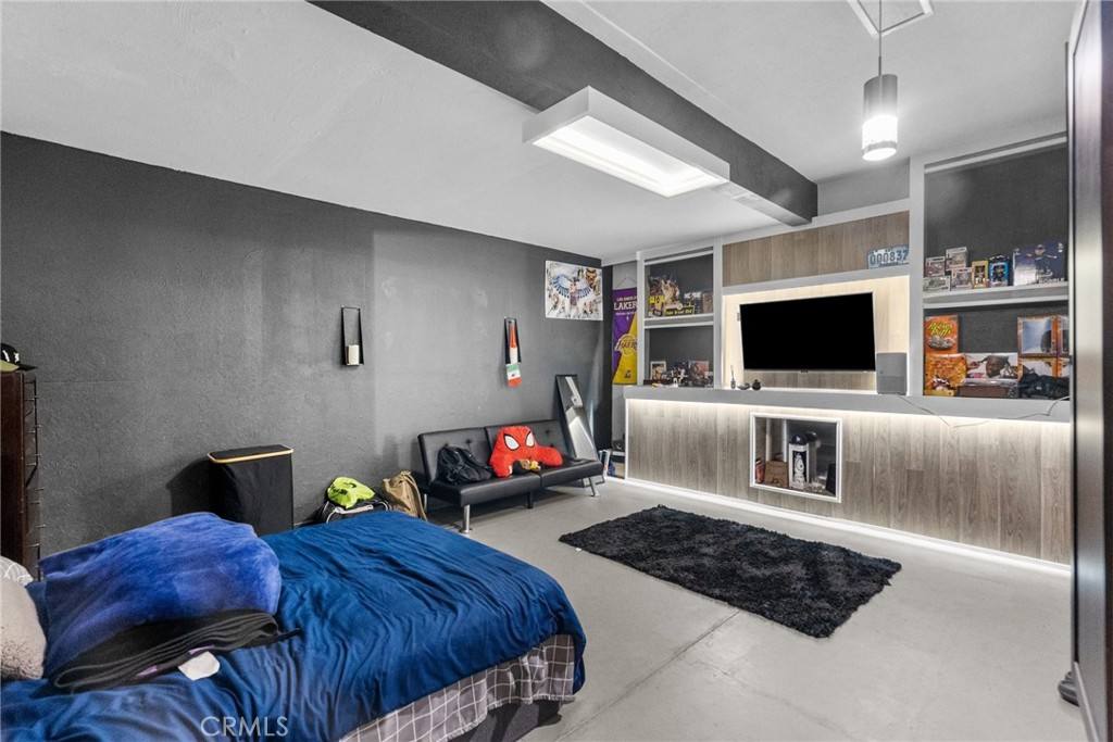Apartment for rent at 4325 Serene Ave, Lancaster, CA 93536