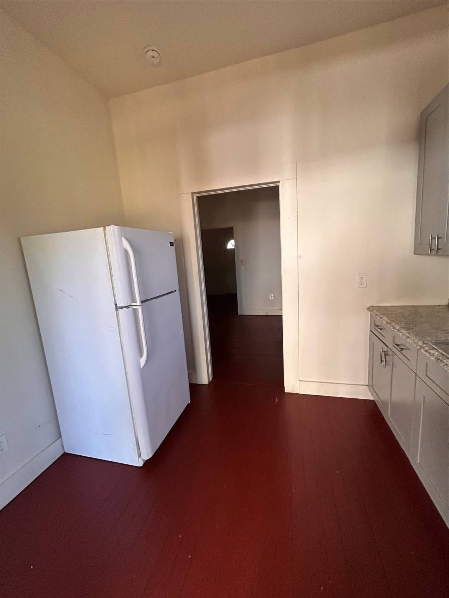 Apartment for rent at 6737 Ave E #6737A, Houston, TX 77011