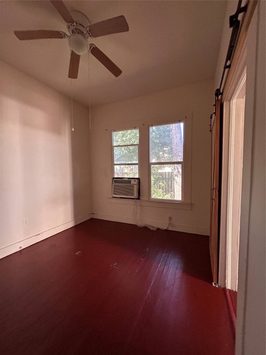 Apartment for rent at 6737 Ave E #6737A, Houston, TX 77011