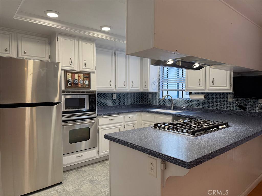 Townhouse for rent at 676 Shepard St #676, San Pedro, CA 90731
