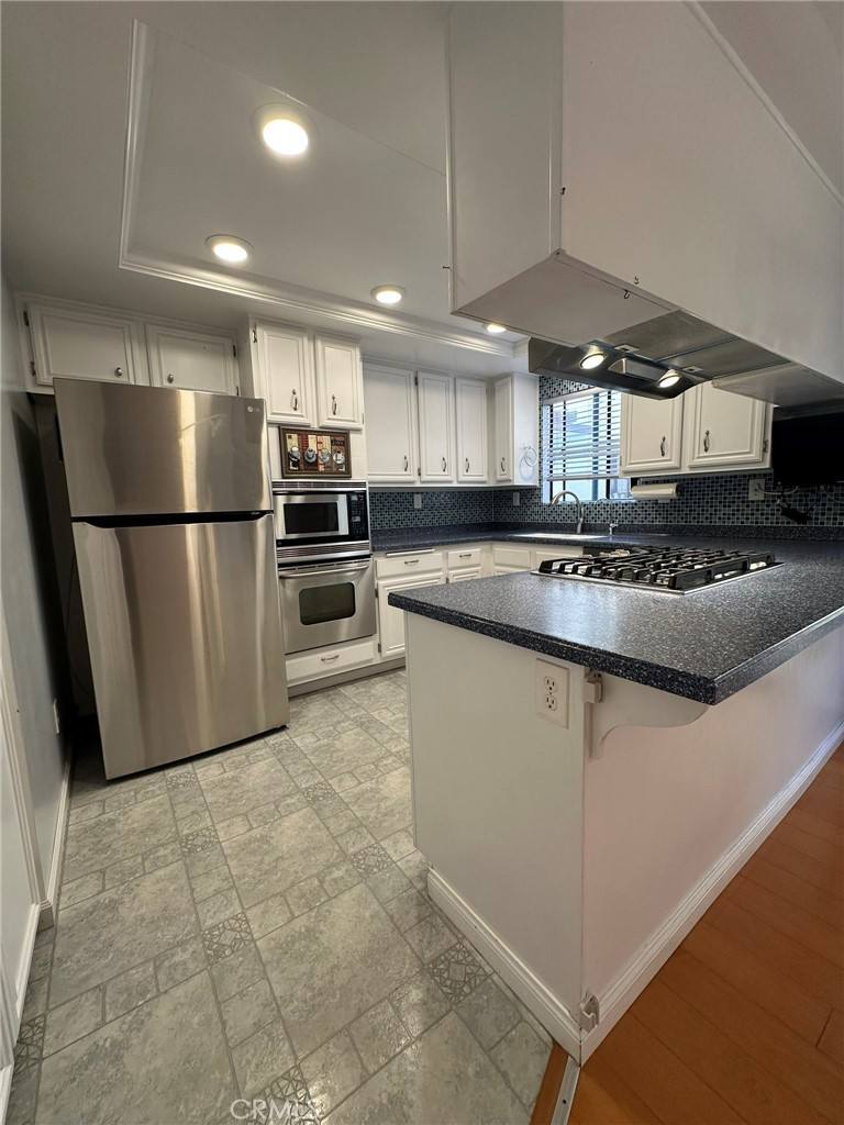 Townhouse for rent at 676 Shepard St #676, San Pedro, CA 90731