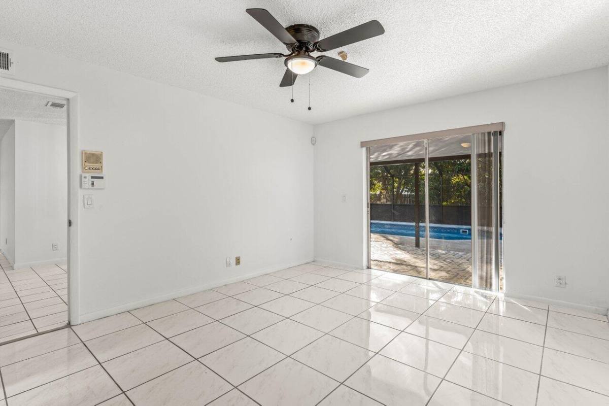 Apartment for rent at 179 Dove Circle #179, West Palm Beach, FL 33411