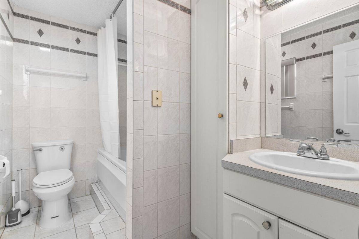 Apartment for rent at 179 Dove Circle #179, West Palm Beach, FL 33411