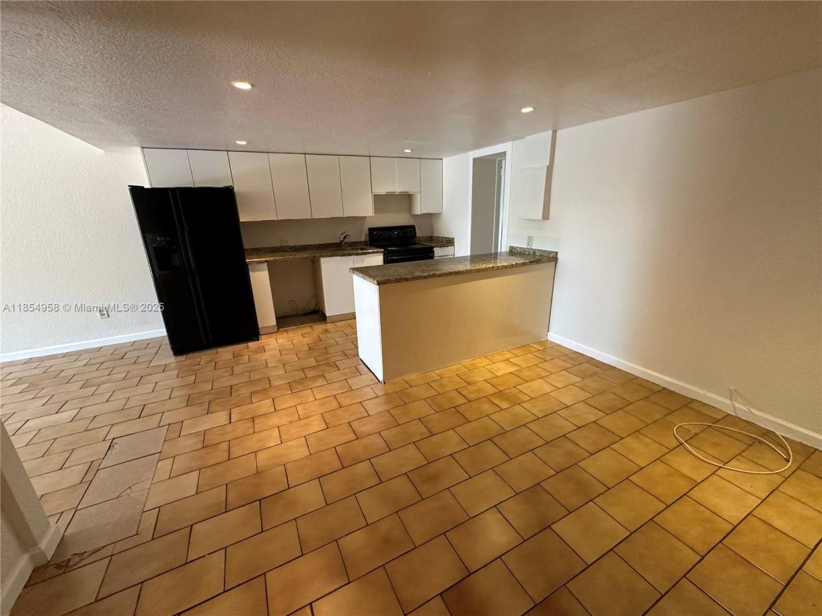 Apartment for rent at 13210 NE 3rd Ave #13210R, Miami, FL 33161