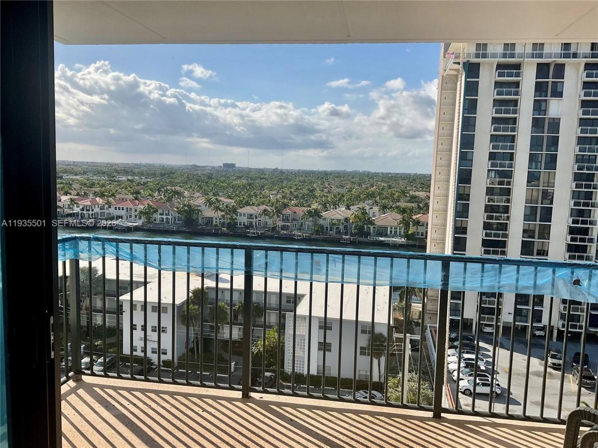 Apartment for rent at 2101 S Ocean Dr #1006, Hollywood, FL 33019