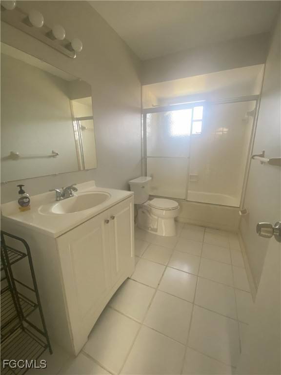 Apartment for rent at 2258 Iris Way, Fort Myers, FL 33905