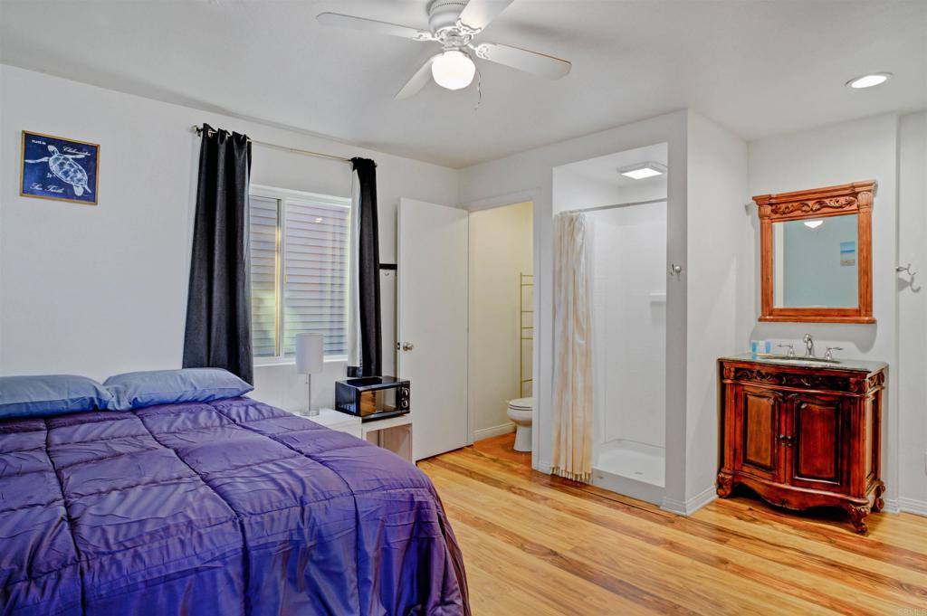 Apartment for rent at 3715 Mission Blvd #11, San Diego, CA 92109