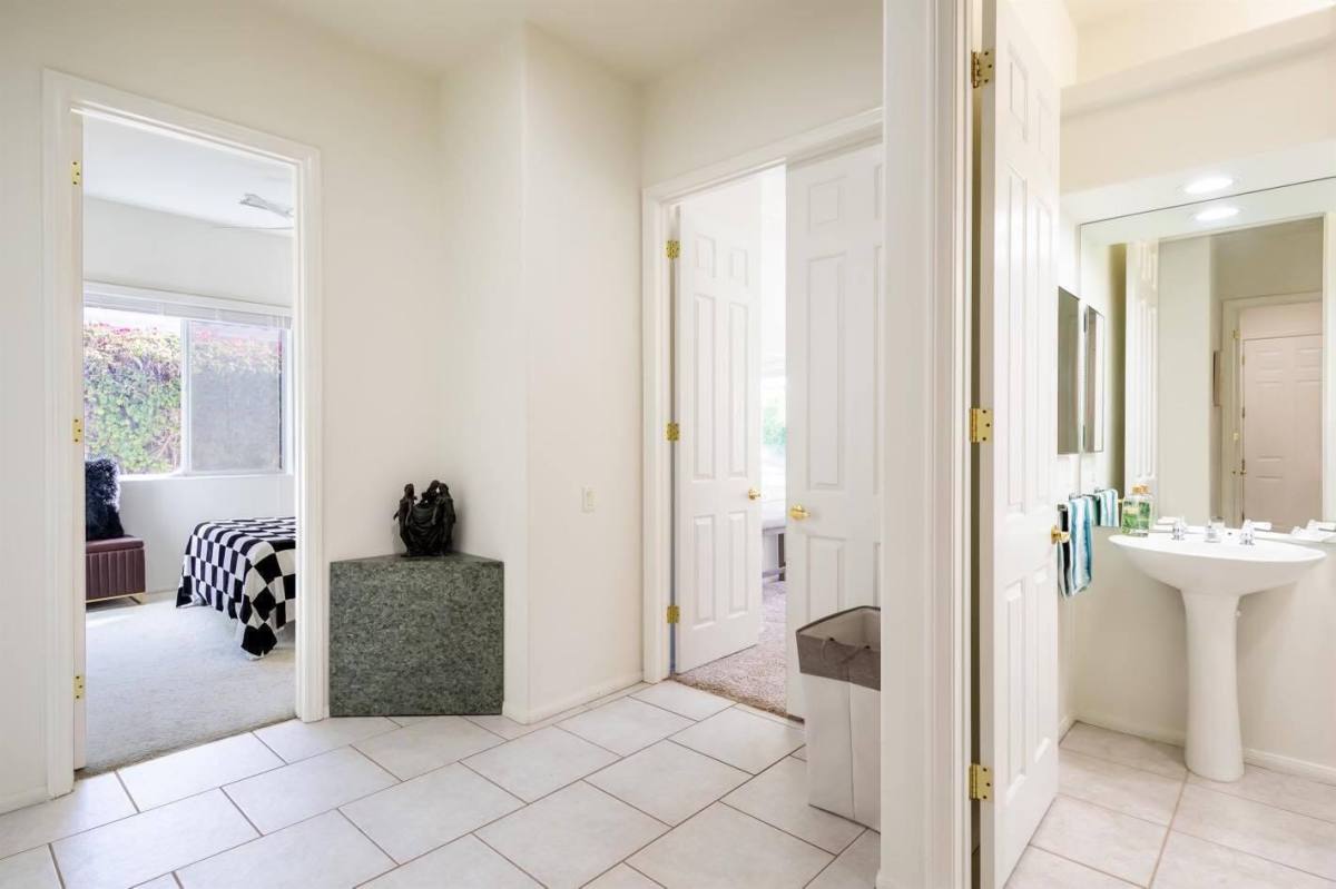 Apartment for rent at 40741 Ave Solana, Palm Desert, CA 92260