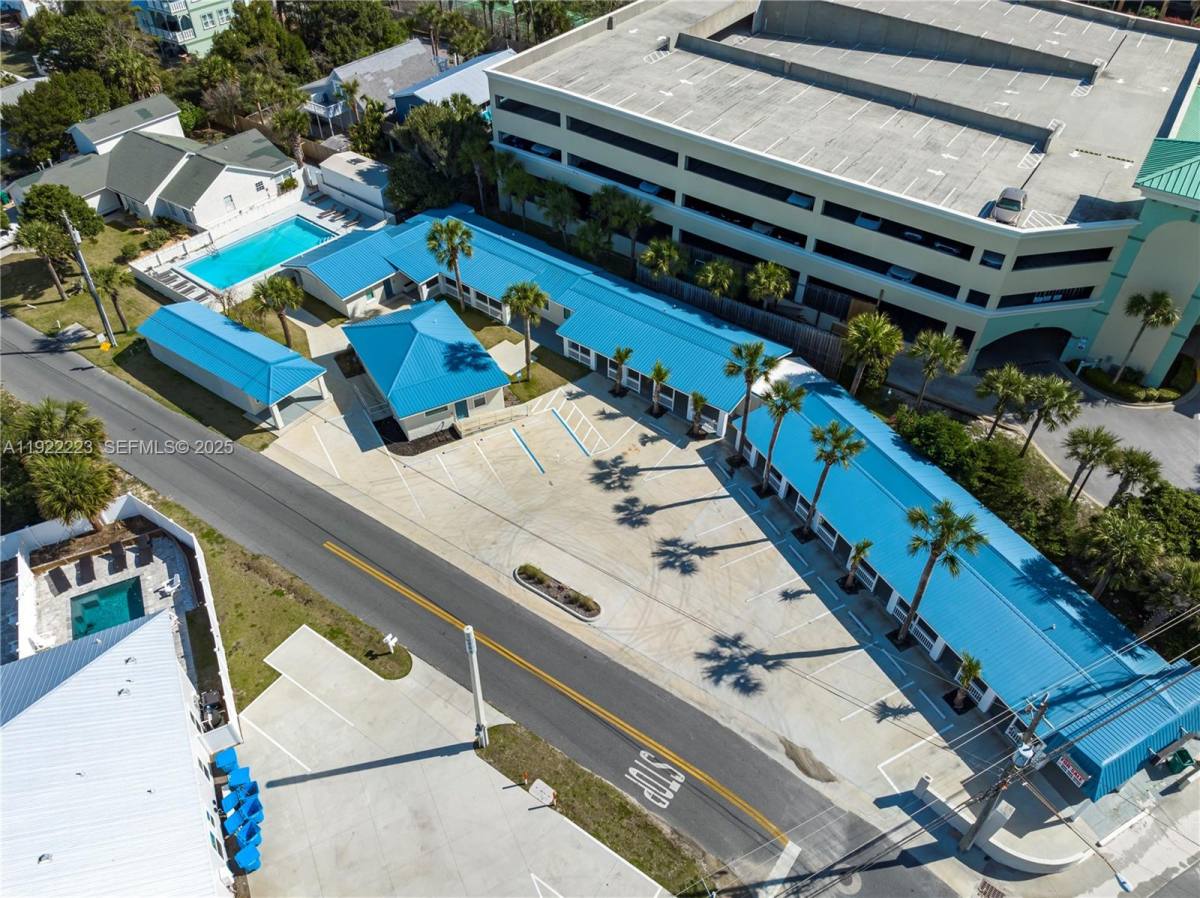 Apartment for rent at 17784 Front Beach Rd #10, Panama City Beach, FL 32413