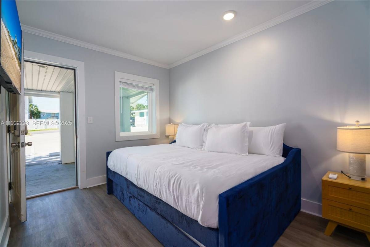 Apartment for rent at 17784 Front Beach Rd #10, Panama City Beach, FL 32413