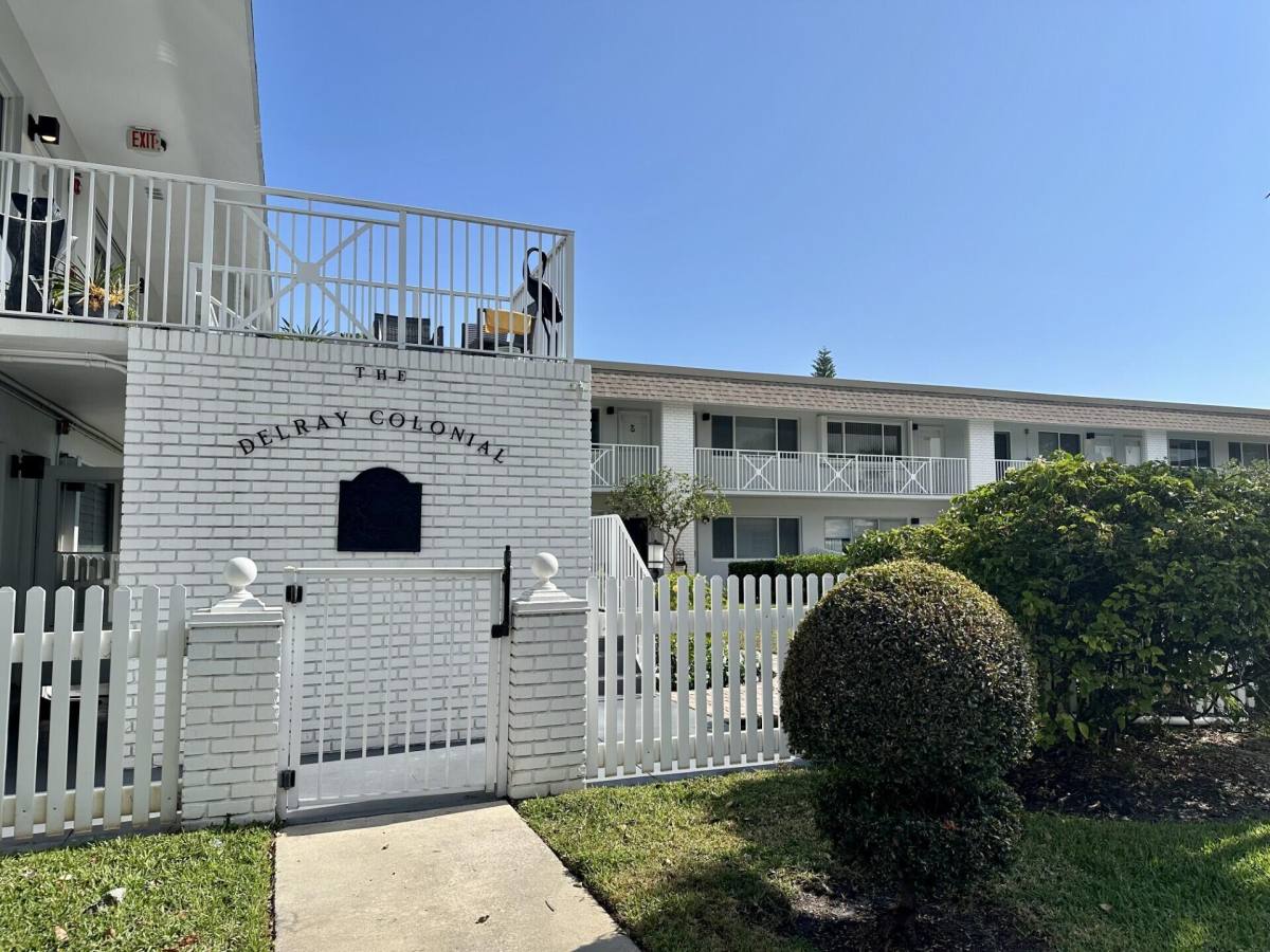 Apartment for rent at 1001 NE 8th Ave #102, Delray Beach, FL 33483