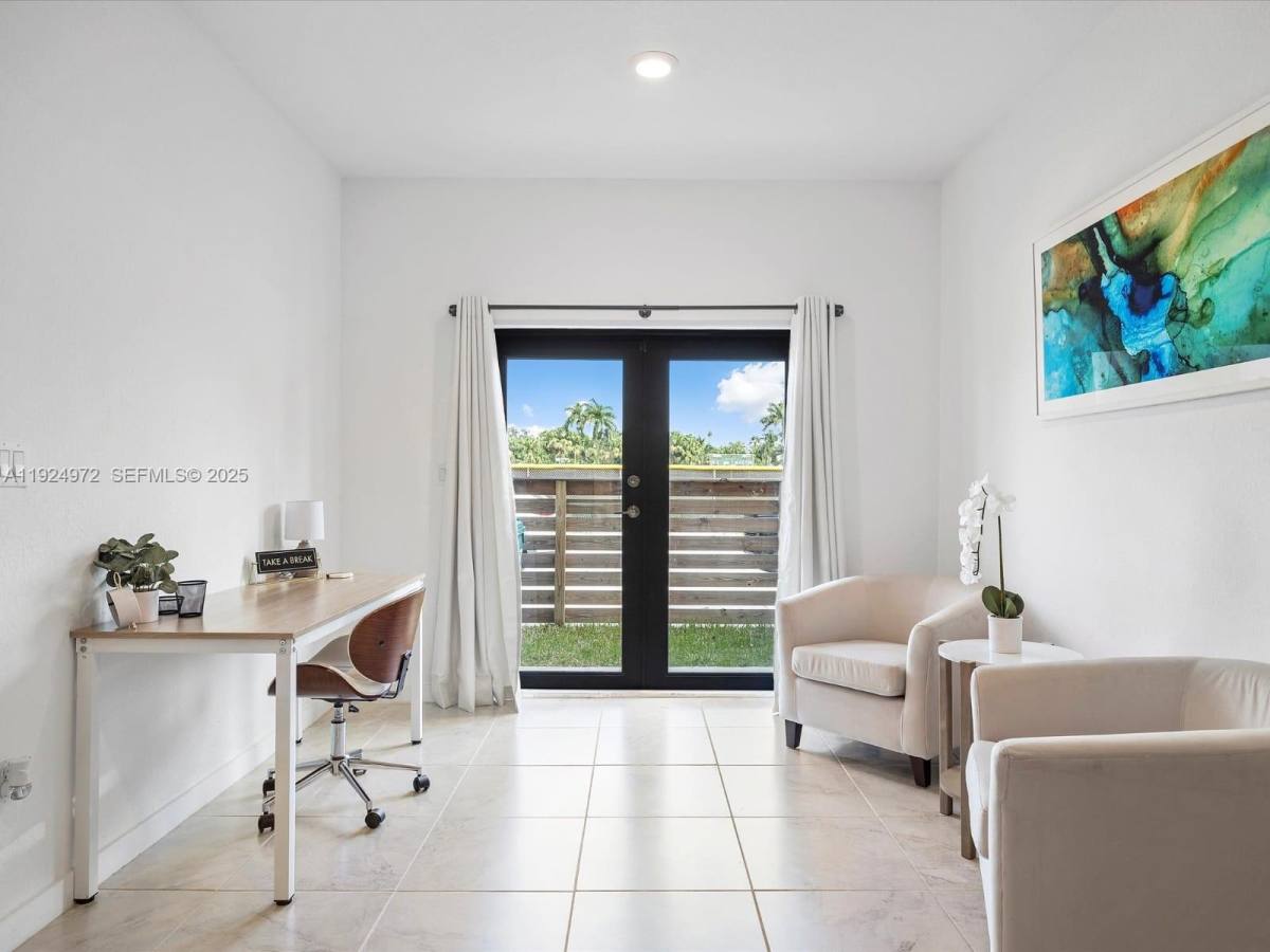 Townhouse for rent at 13344 SW 250th St, Homestead, FL 33032