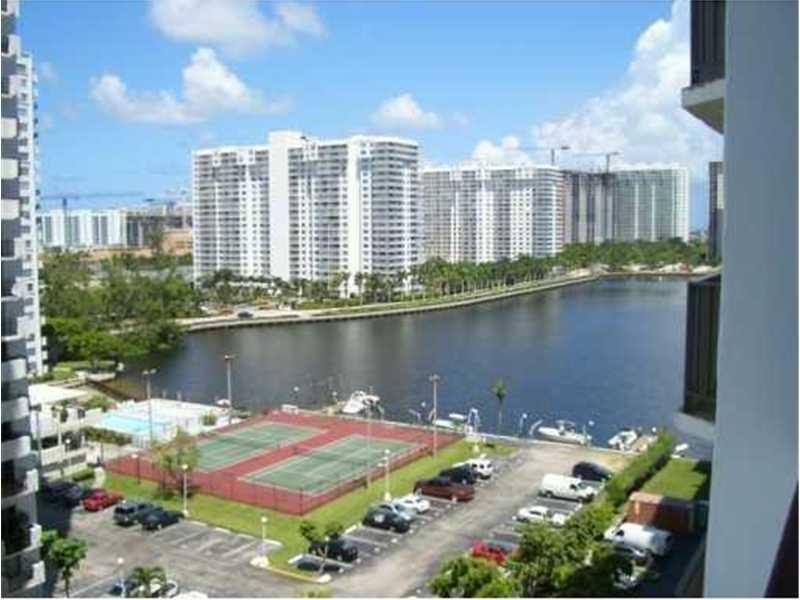 Apartment for rent at 18031 Biscayne Blvd #10043, North Miami Beach, FL 33160