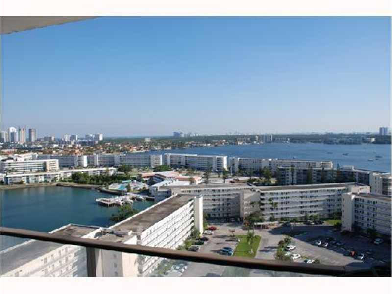 Apartment for rent at 18031 Biscayne Blvd #10043, North Miami Beach, FL 33160