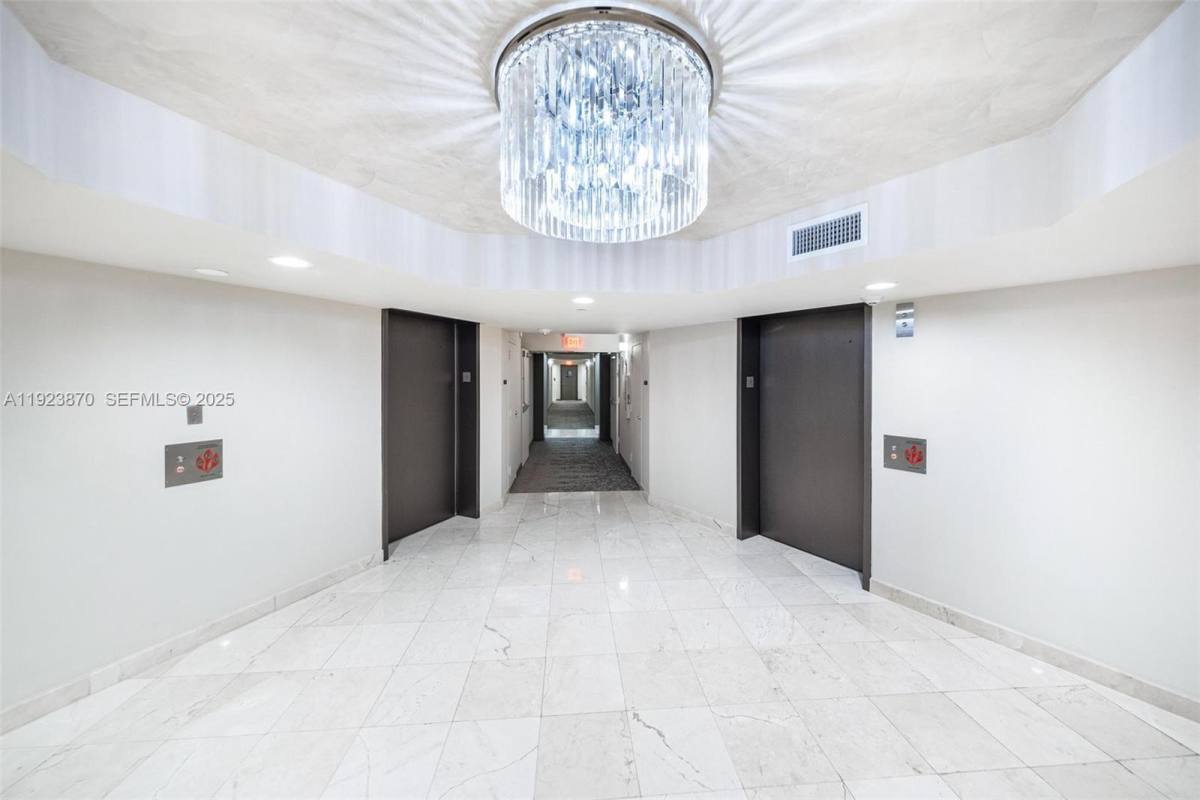Apartment for rent at 3400 NE 192 St #1808, Miami, FL 33180