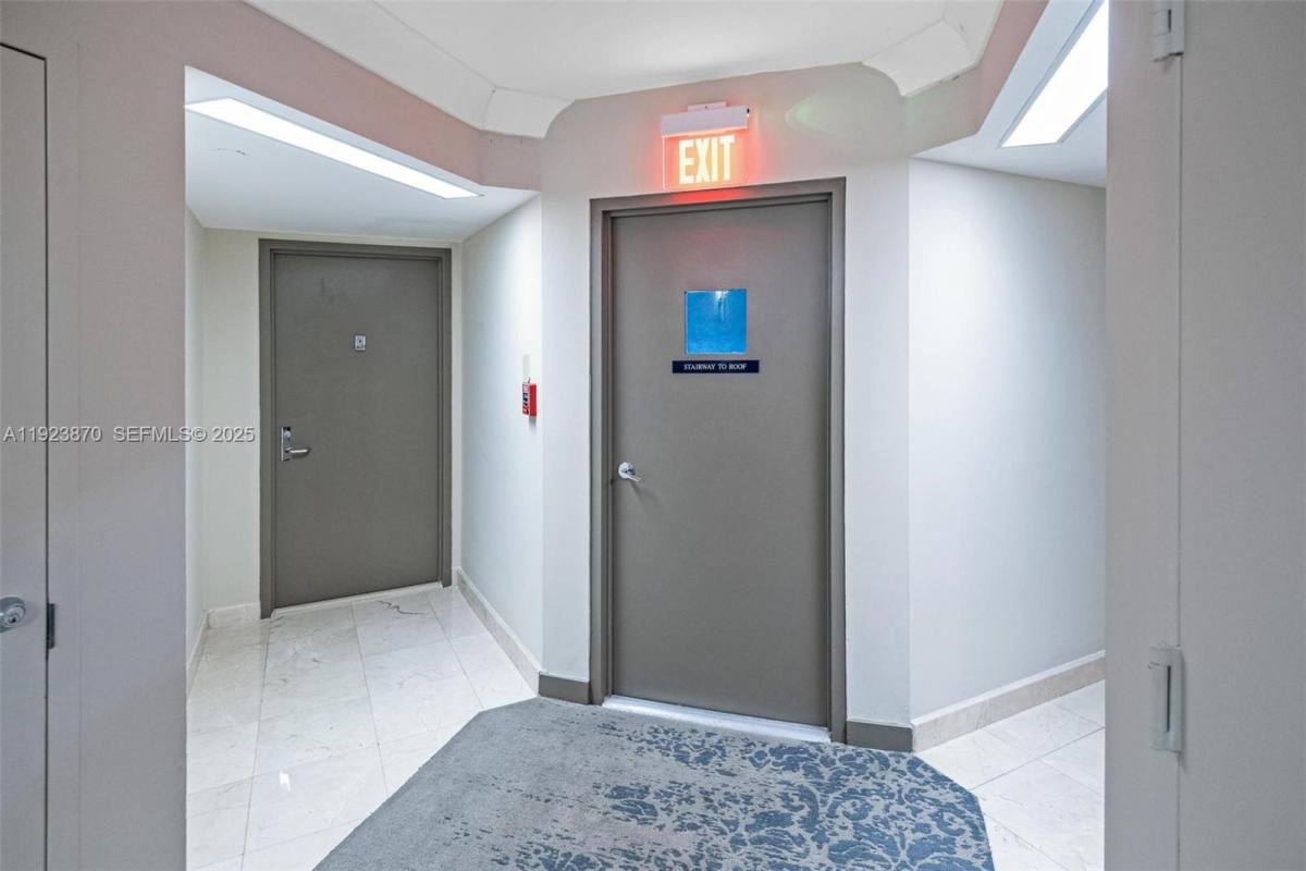 Apartment for rent at 3400 NE 192 St #1808, Miami, FL 33180