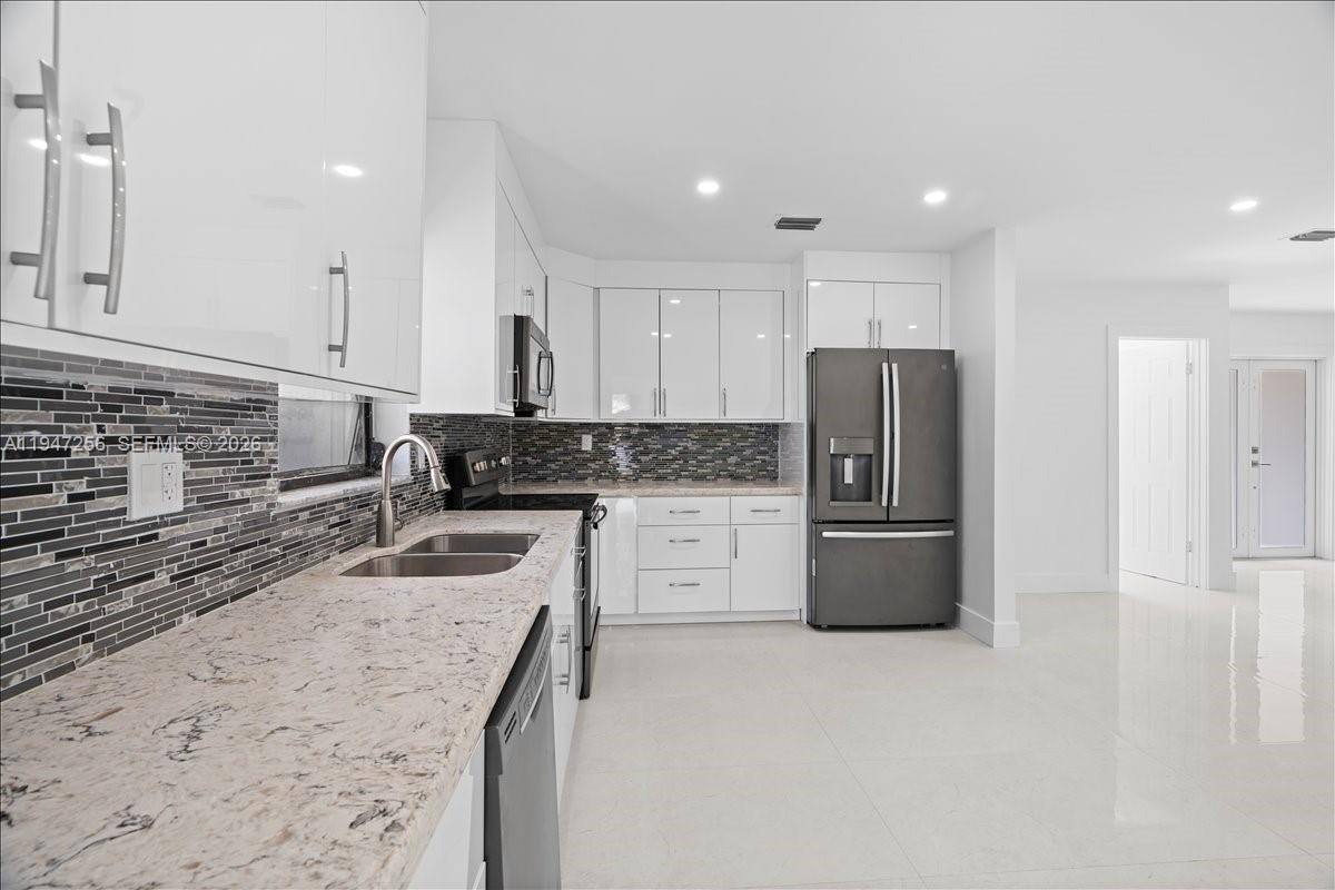 Apartment for rent at 10351 SW 164th St, Miami, FL 33157