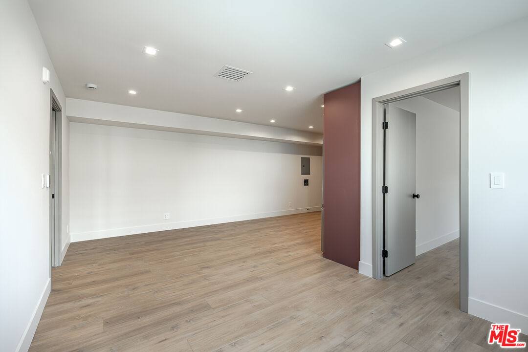 Apartment for rent at 12425 Texas Ave #16, Los Angeles, CA 90025