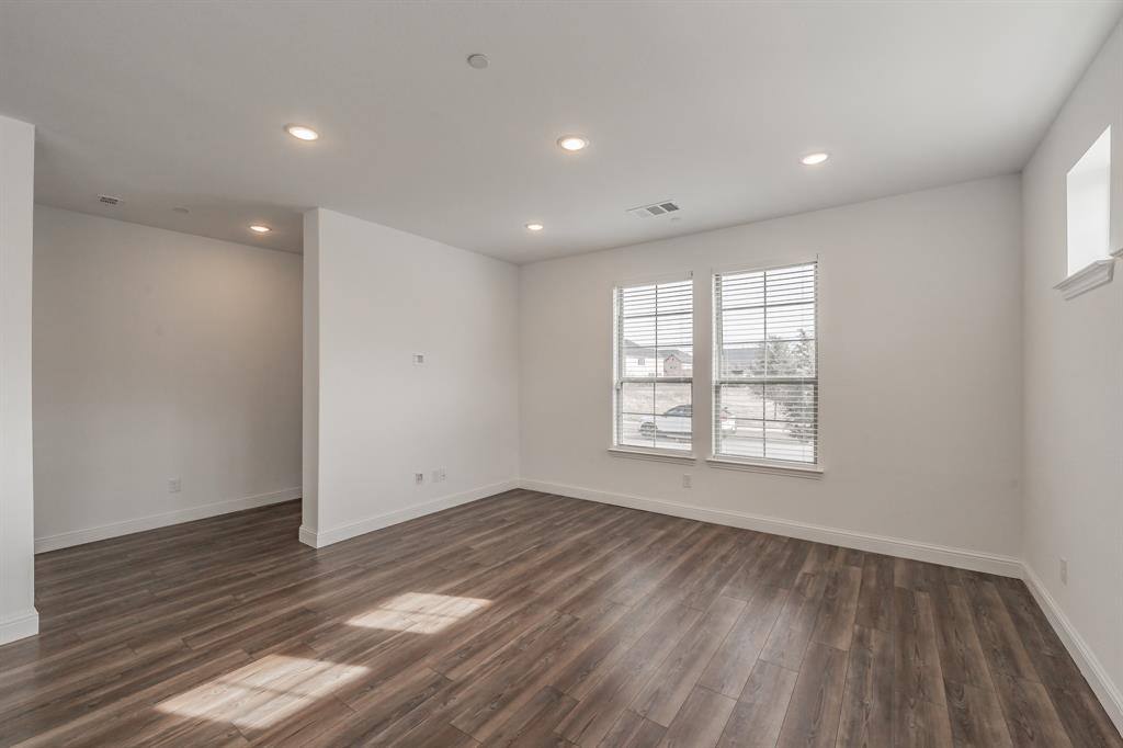 Townhouse for rent at 405 Matchbox St #405, Argyle, TX 76226