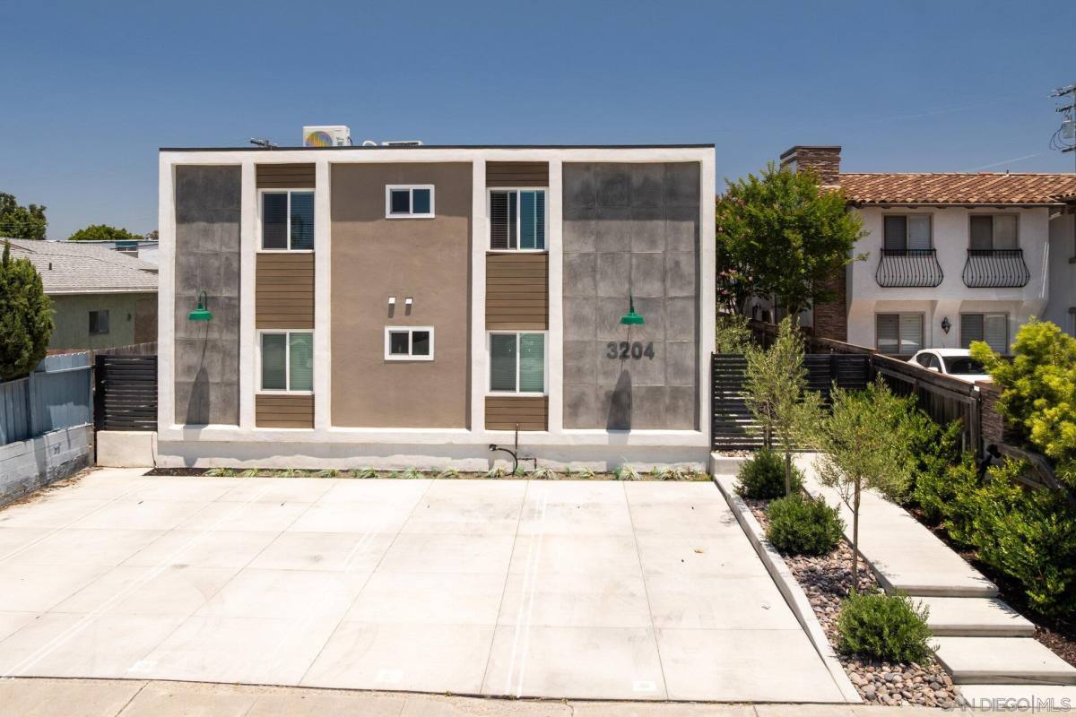 Apartment for rent at 3204 Collier Ave, San Diego, CA 92116