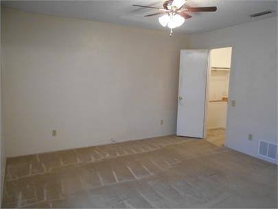 Apartment for rent at 3315 Kensington Dr, Mesquite, TX 75150
