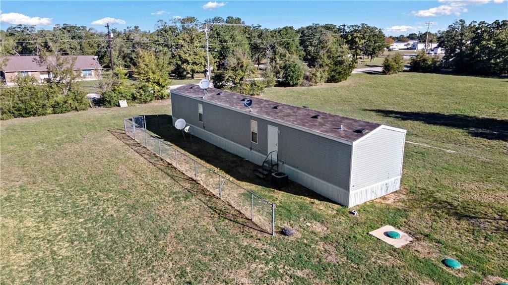 Apartment for rent at 3933 Graham Rd N, College Station, TX 77845