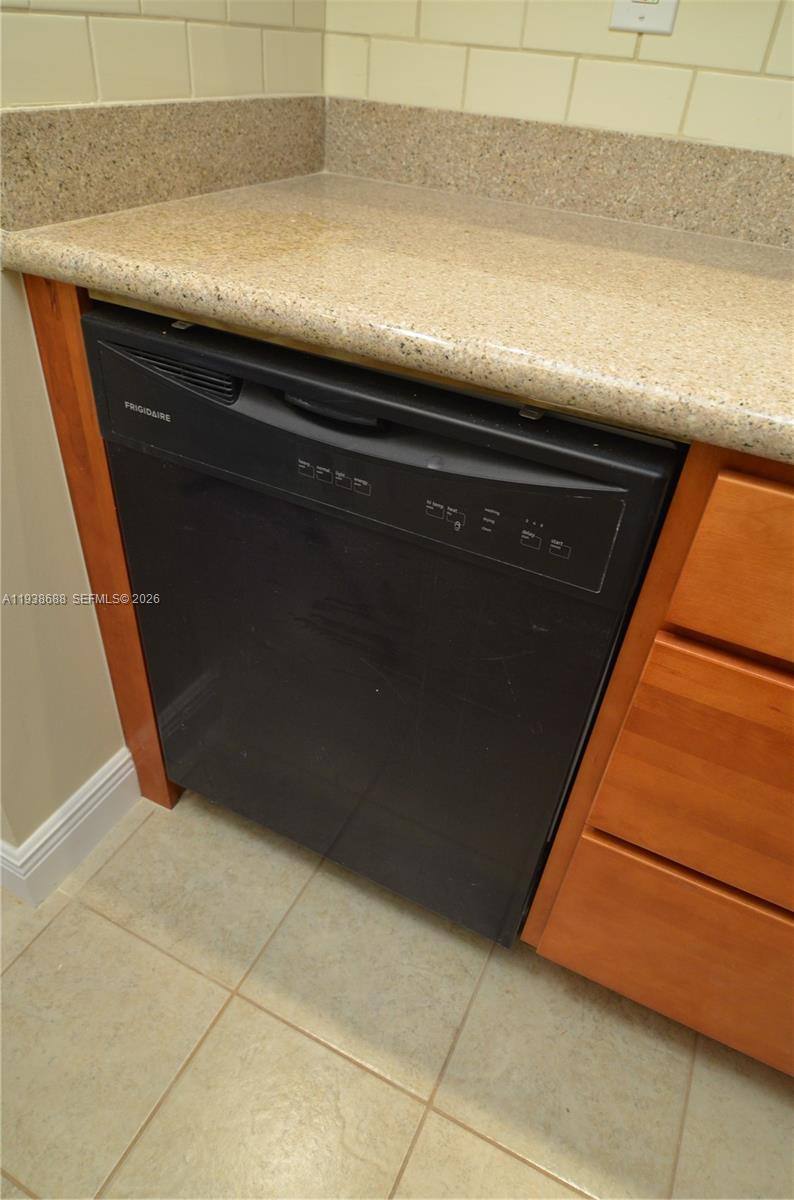 Apartment for rent at 2935 NE 163rd St #29355U, North Miami Beach, FL 33160