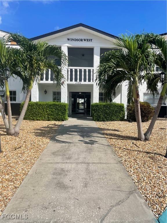 Condo for rent at 3706 Broadway #27, Fort Myers, FL 33901