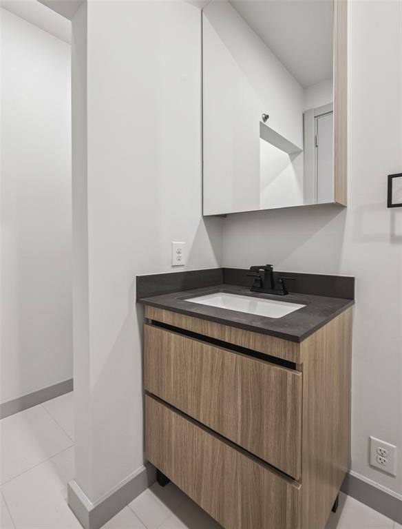 Townhouse for rent at 1874 Beaumont St, Dallas, TX 75215