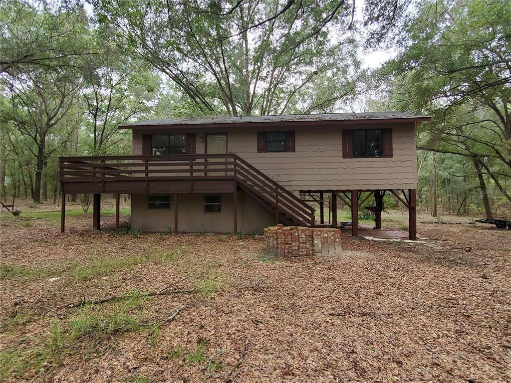 Apartment for rent at 4919 NE 18th Trail, Trenton, FL 32693