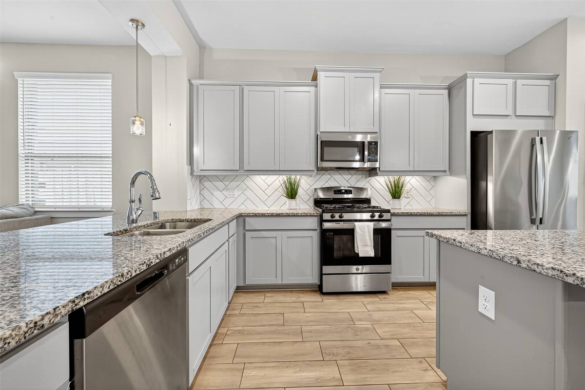 Apartment for rent at 31130 Cardrona Peak Place, Hockley, TX 77447