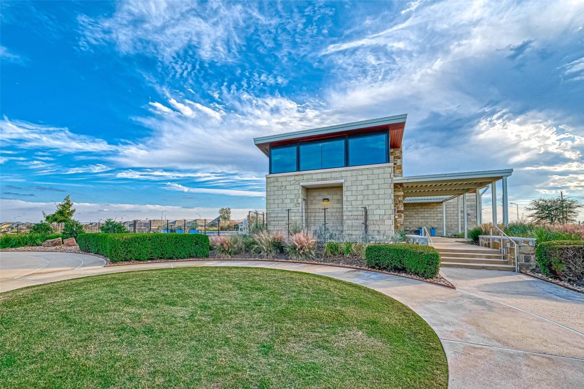 Apartment for rent at 31130 Cardrona Peak Place, Hockley, TX 77447