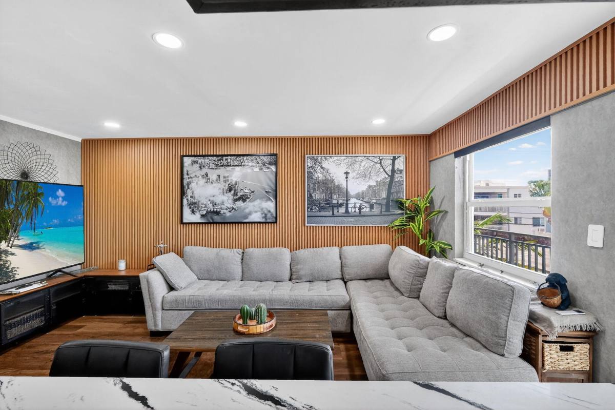 Apartment for rent at 363 Washington Ave #32, Miami Beach, FL 33139