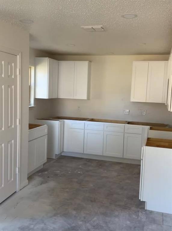 Apartment for rent at 4720 Burma Rd, Dallas, TX 75216