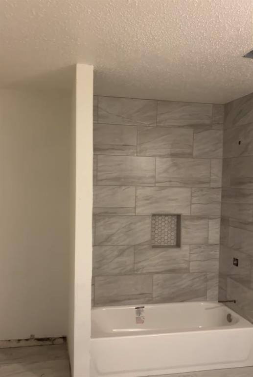 Apartment for rent at 4720 Burma Rd, Dallas, TX 75216