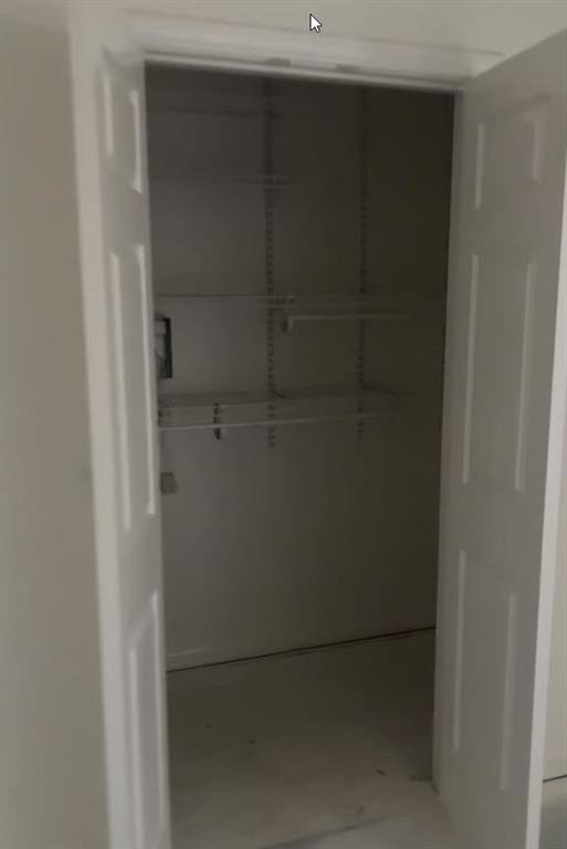 Apartment for rent at 4720 Burma Rd, Dallas, TX 75216